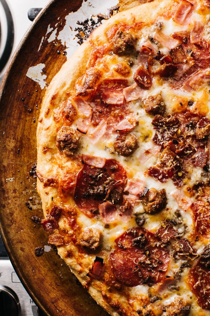 The Ultimate MeatLovers Pizza · i am a food blog i am a food blog