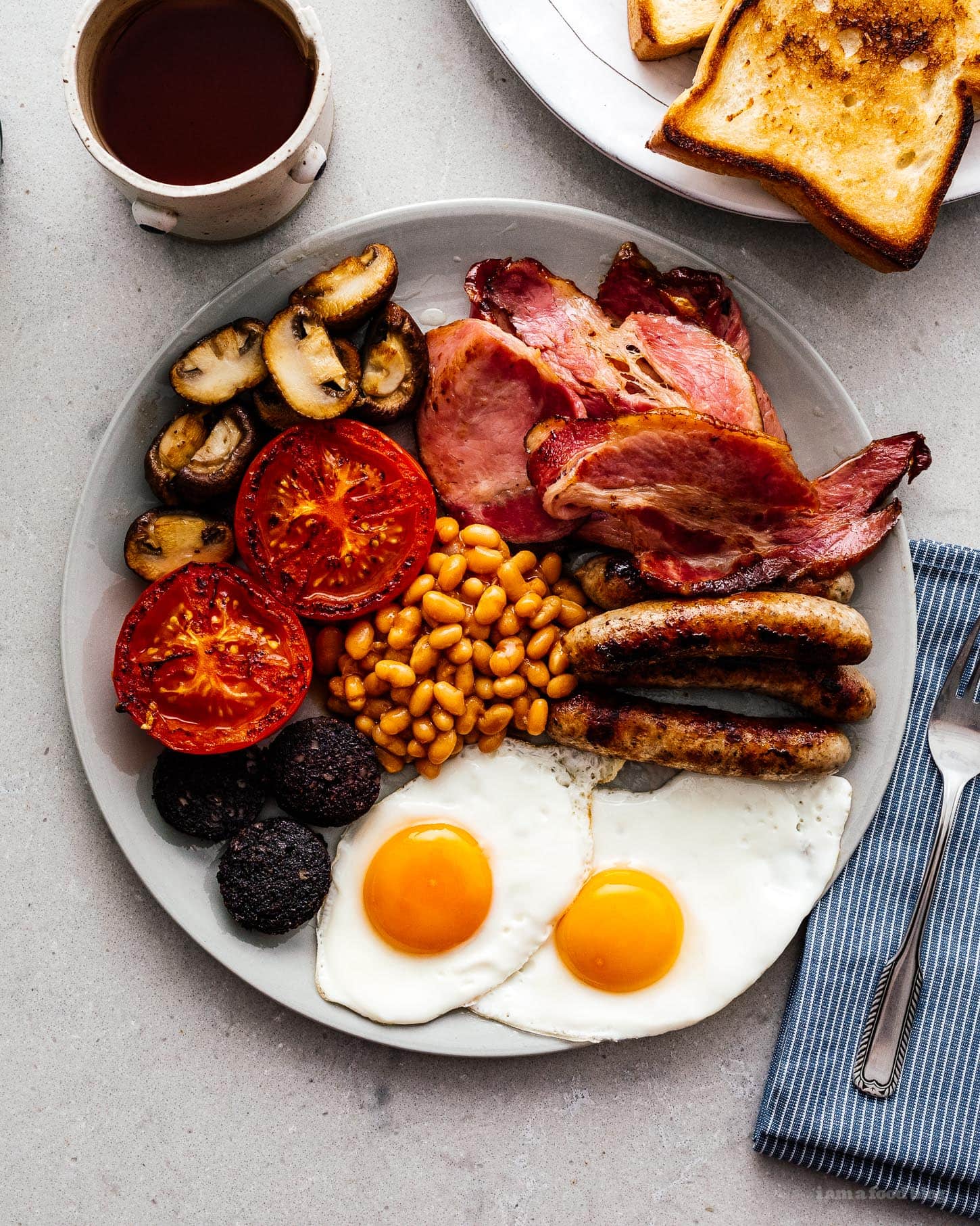 A Breakdown Of The Full English Breakfast · I Am A Food Blog I Am A