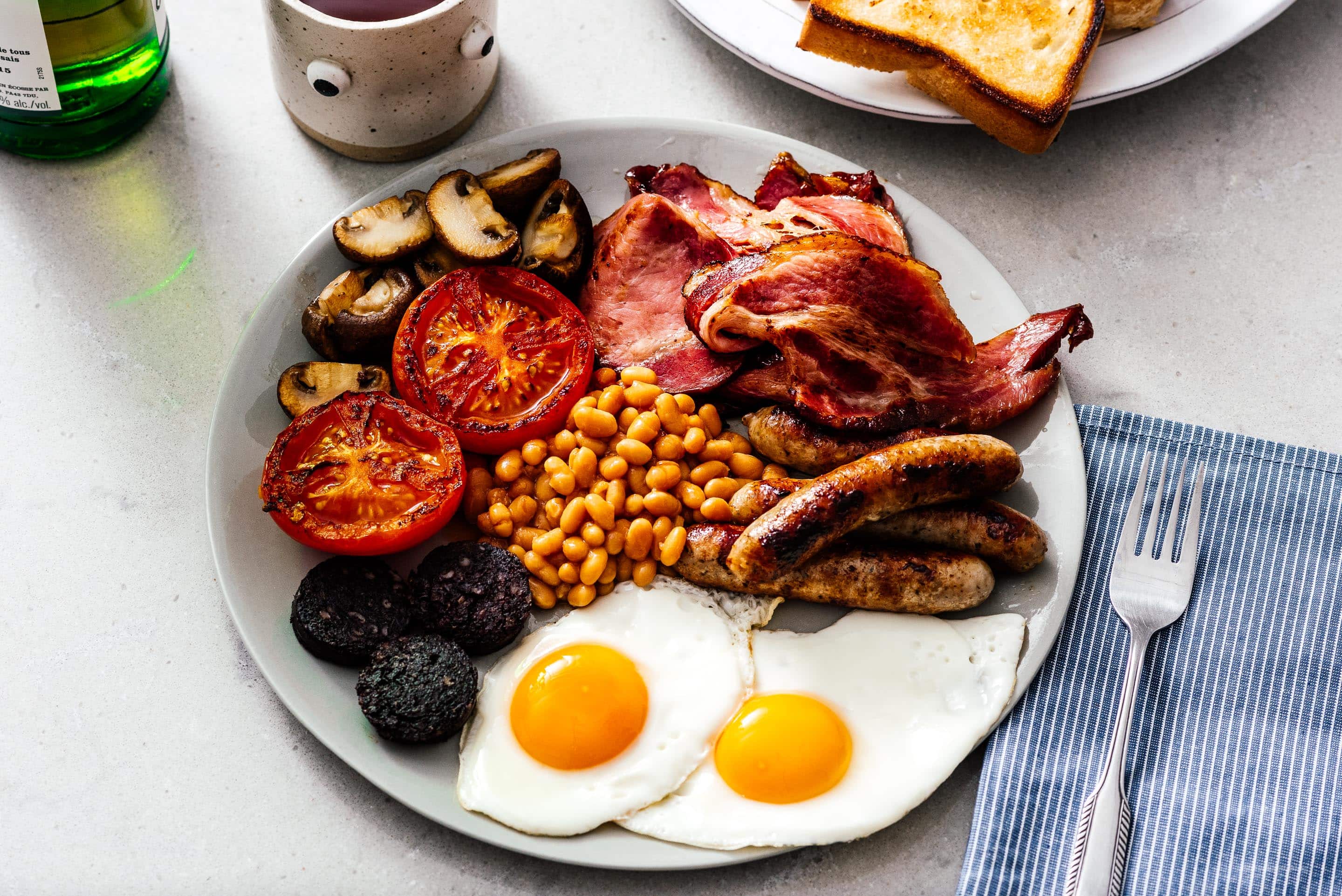 A Breakdown of the Full English Breakfast · i am a food blog i am a