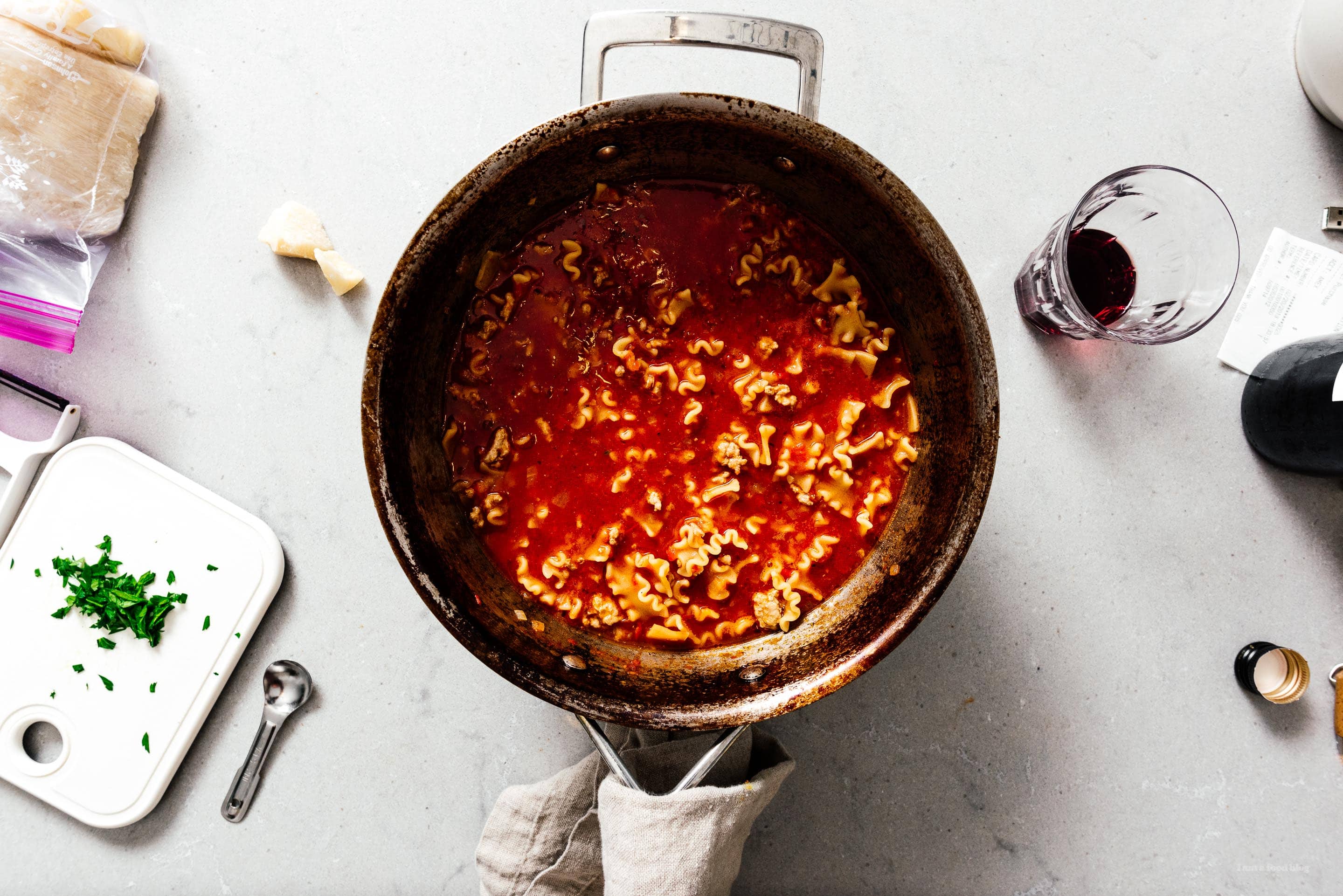 One Pot Weeknight Lasagna Soup Recipe