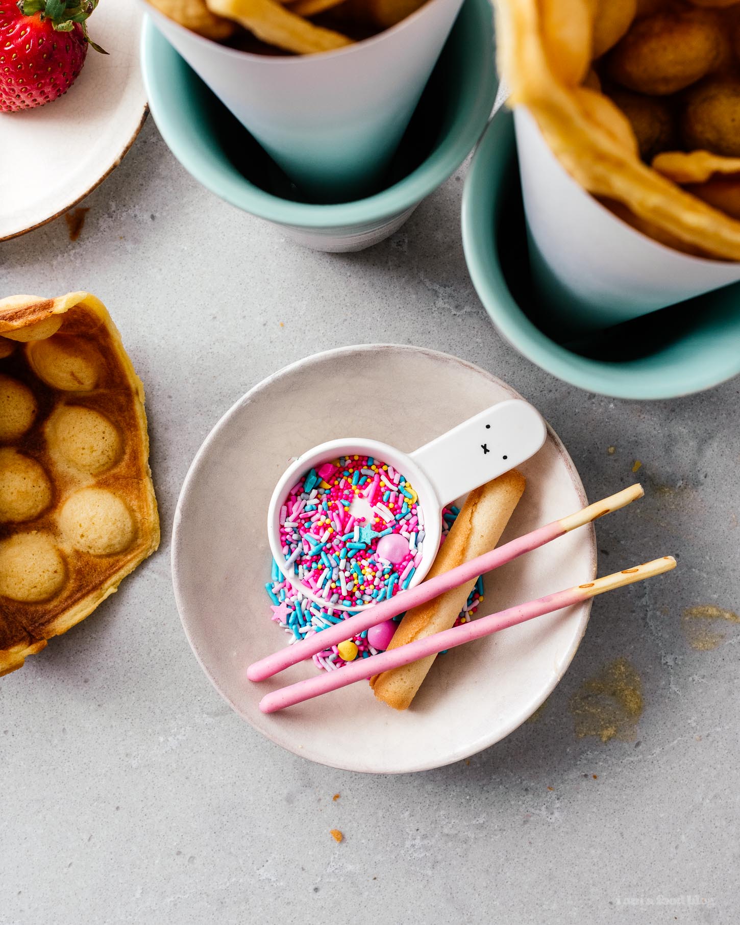 bubblewaffleconesathome6095 · i am a food blog i am a food blog