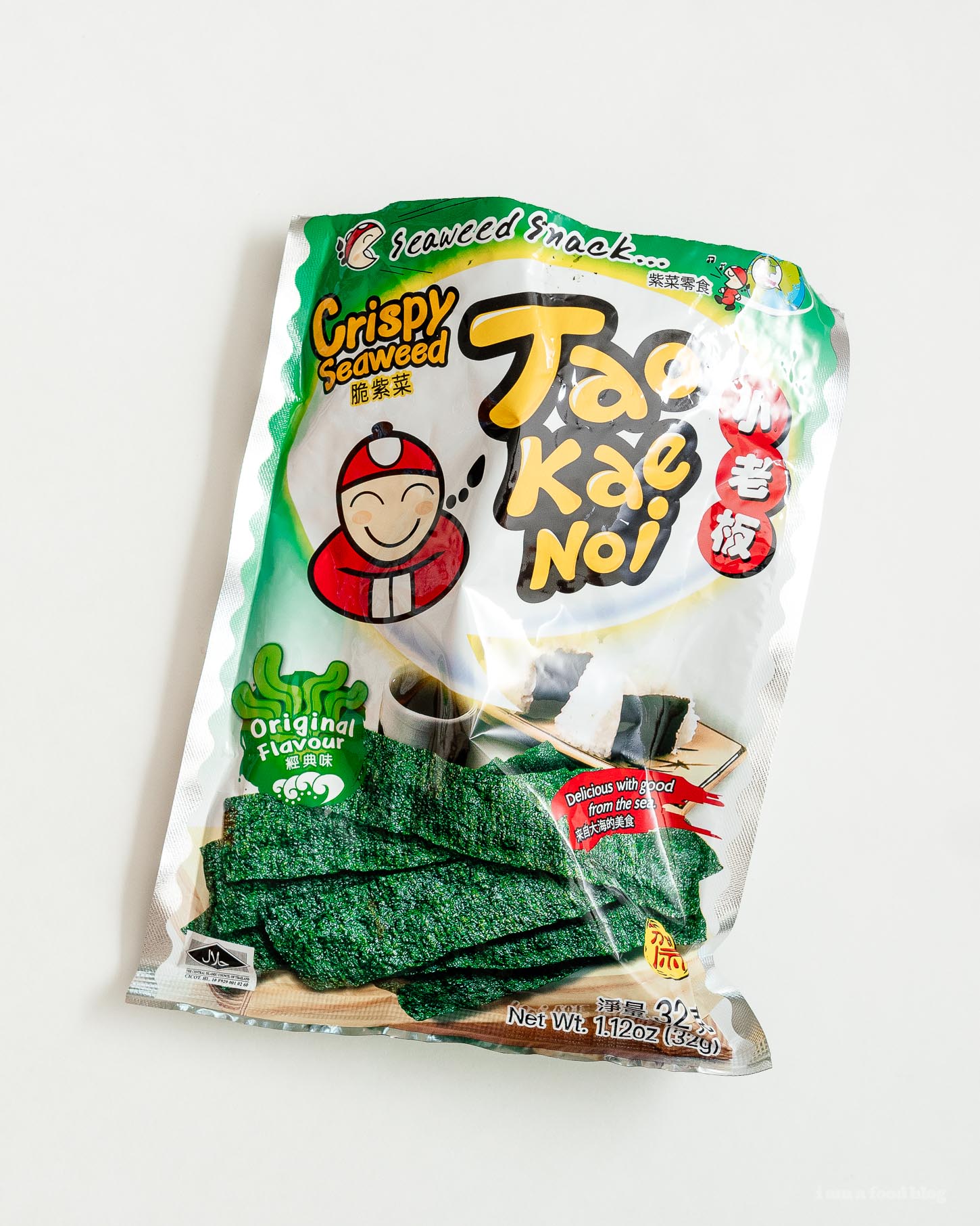 Satisfying crunchy, savory, delicious low carb snacks and snack recipes: the best 9 low carb snacks you can make and buy #keto #ketofriendly #lowcarb #snacks #recipes