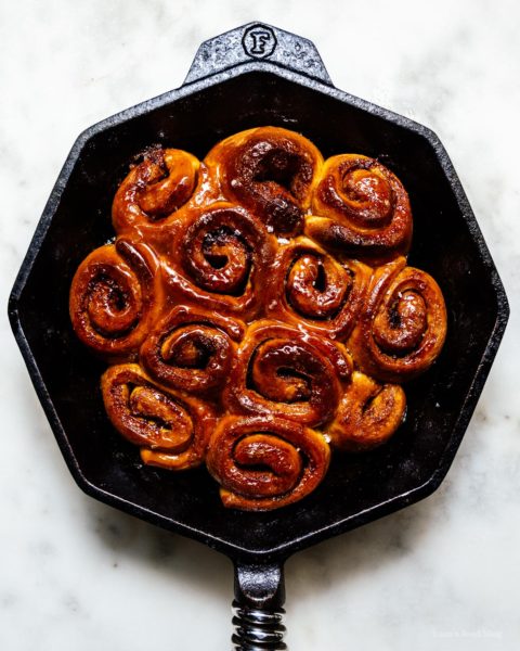small batch mini sticky bun cinnamon roll monkey bread #smallbatch #recipe #baking #stickybun #morningbun #cinnamonrolls #cinnamonbuns #monkeybread #cinnamon