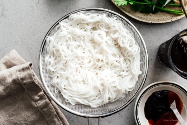 Cooked pho noodles | www.iamafoodblog.com