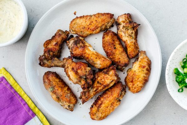 ranch wings with ranch seasoning | www.iamafoodblog.com